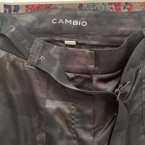 Designer camo Cambio Italian fabric and future belt - Picture 2 of 4